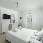 Victoria's Summerhouse Apartment Ándros